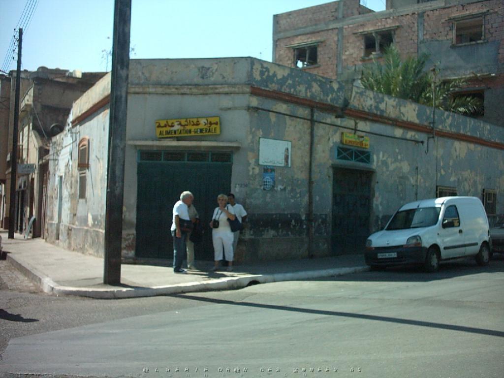 VOYAGE DU 22 29 04 2006 710 eckmuhl bar des arenes ekhmull.jpg